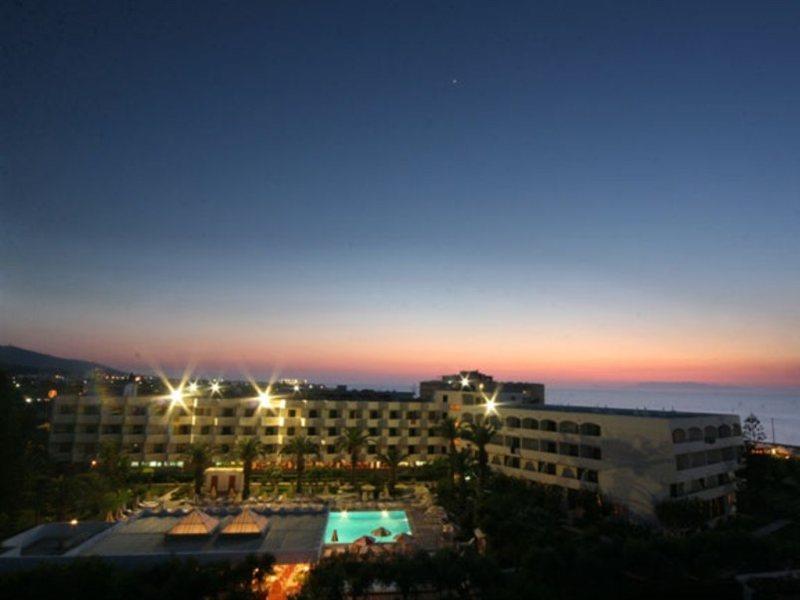 יאליסוס Ialyssos Bay Hotel מראה חיצוני תמונה